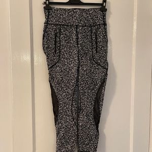 Lulu lemon capri leggings